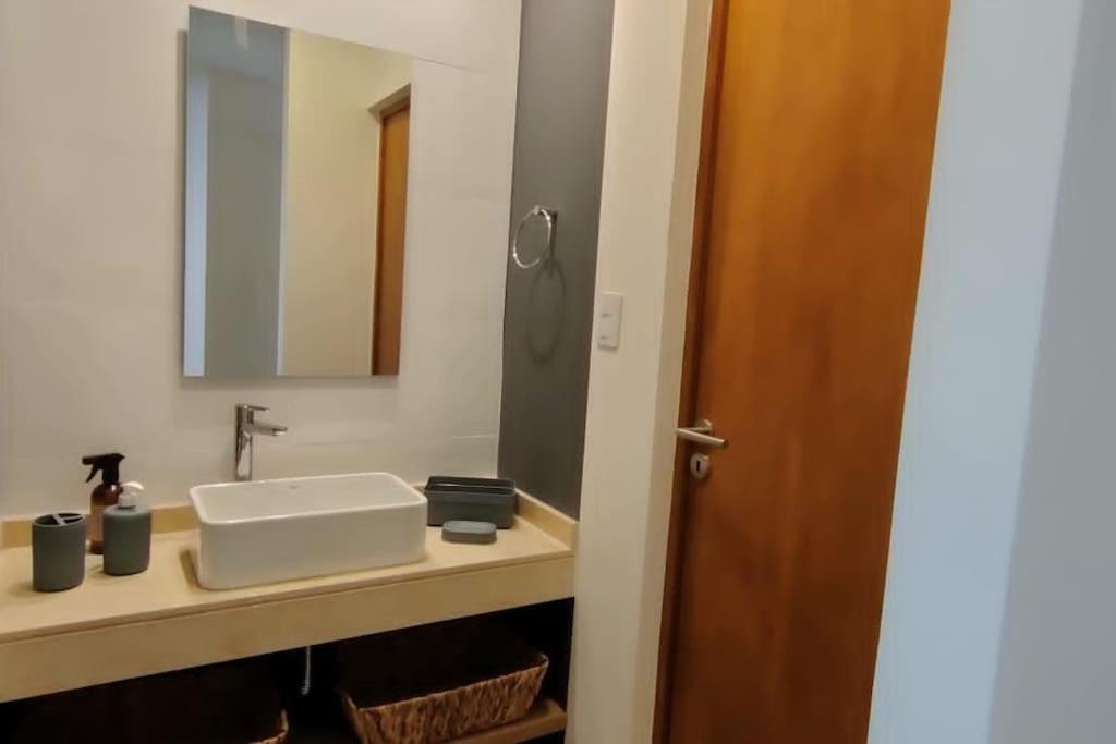 Apartment Necochea Jauzz 4b Departamento Deluxe Con Cochera Salta